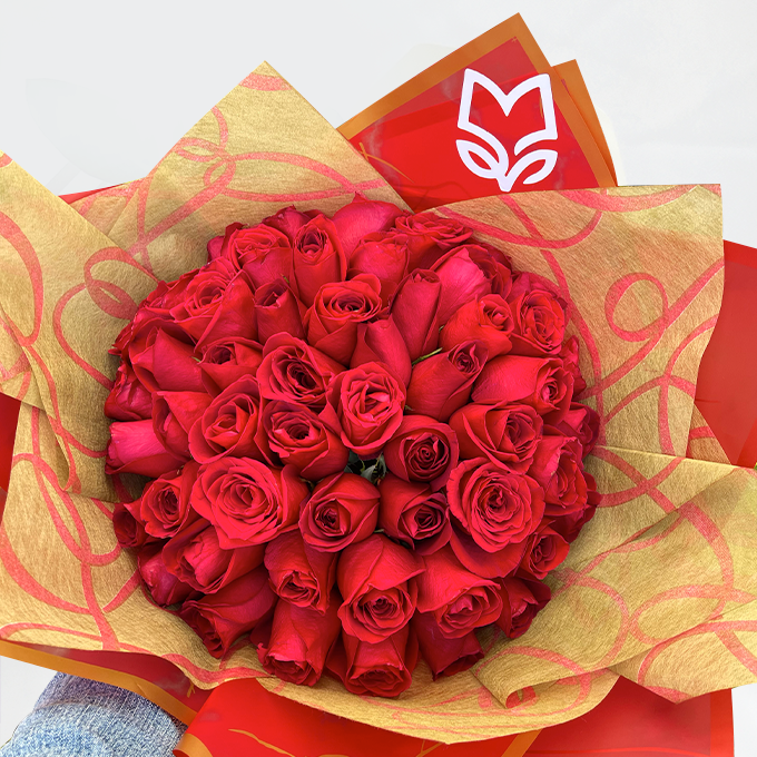 Ramo Delia 50 Rosas con Lisianthus